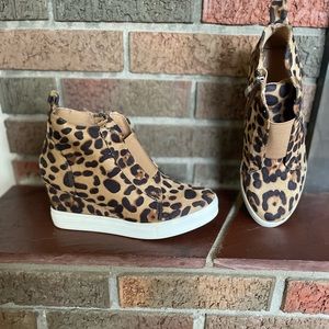 Leopard wedge sneakers